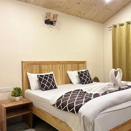 Ahava Kasol Riverside Cafe And Cottages Exterior foto