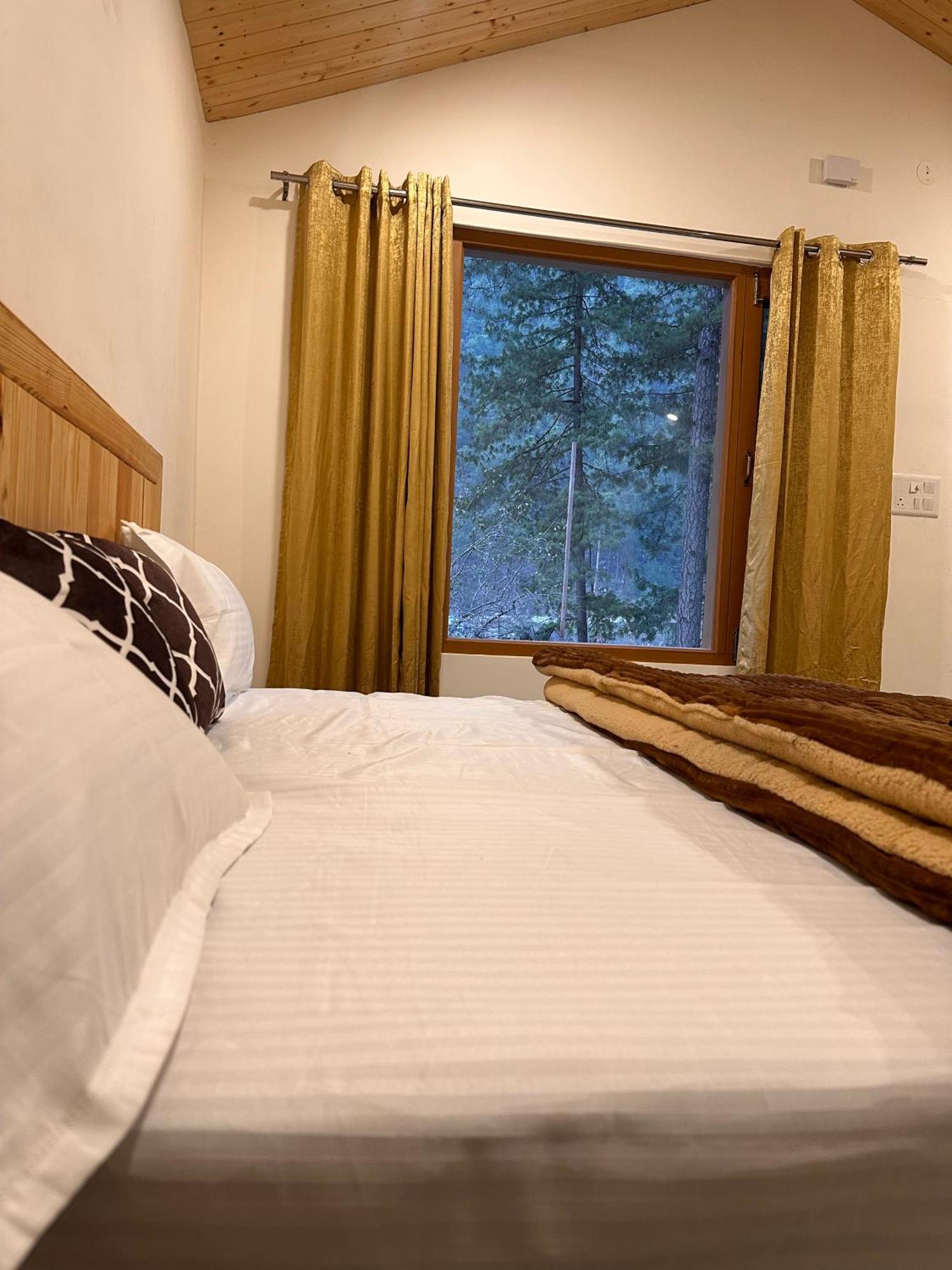 Ahava Kasol Riverside Cafe And Cottages Exterior foto