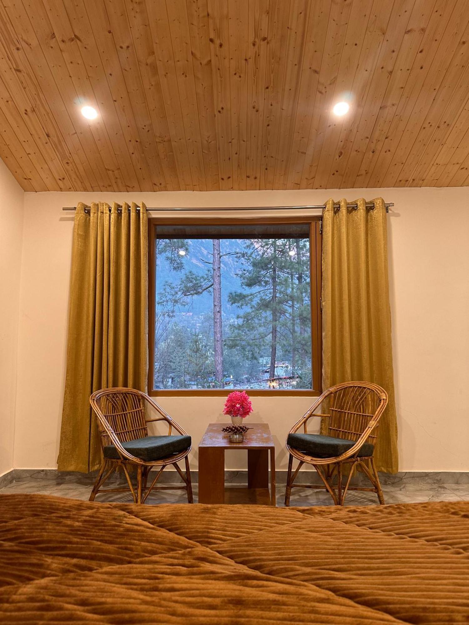 Ahava Kasol Riverside Cafe And Cottages Exterior foto